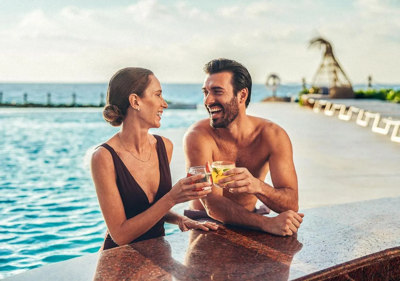 Grand Park Royal Cancún Resort Cancun