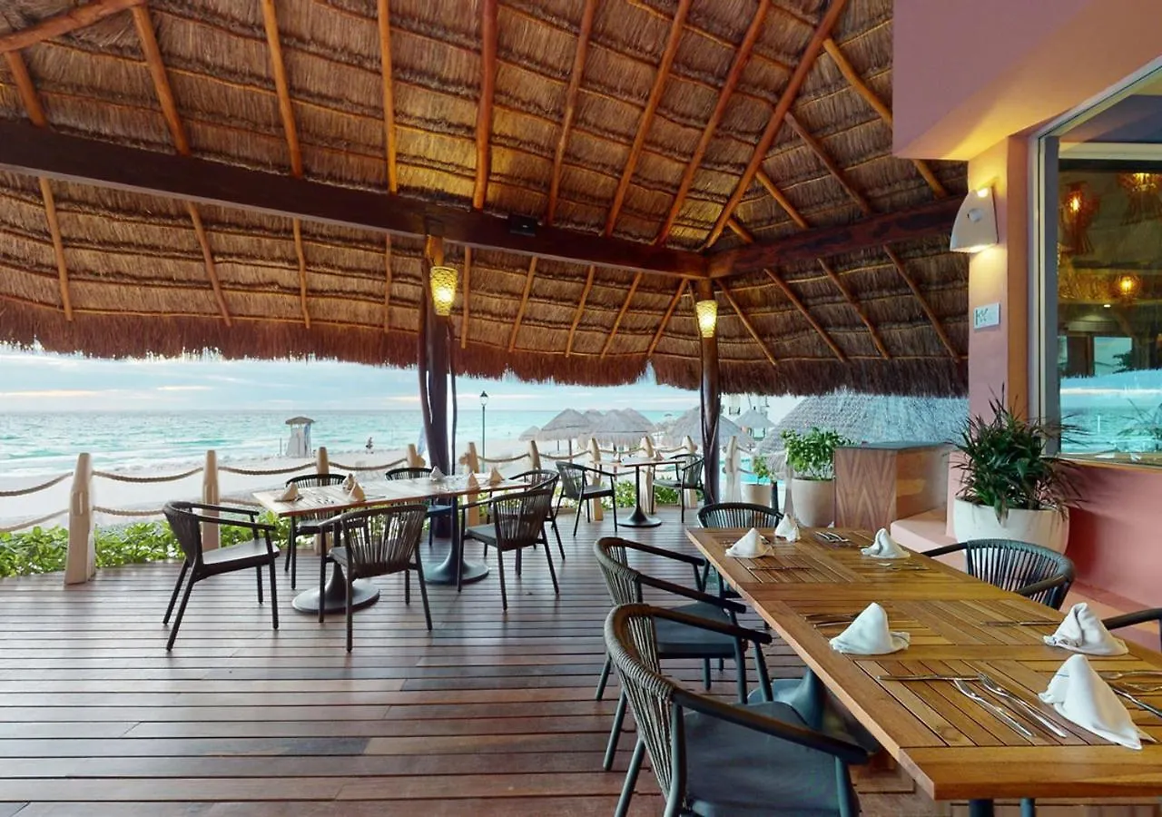 Resort Grand Park Royal Cancún