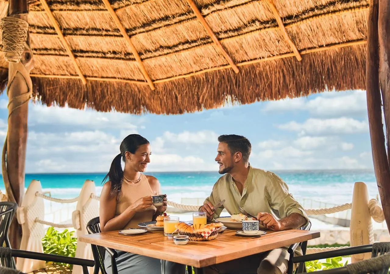 ***** Resort Grand Park Royal Cancún Meksika