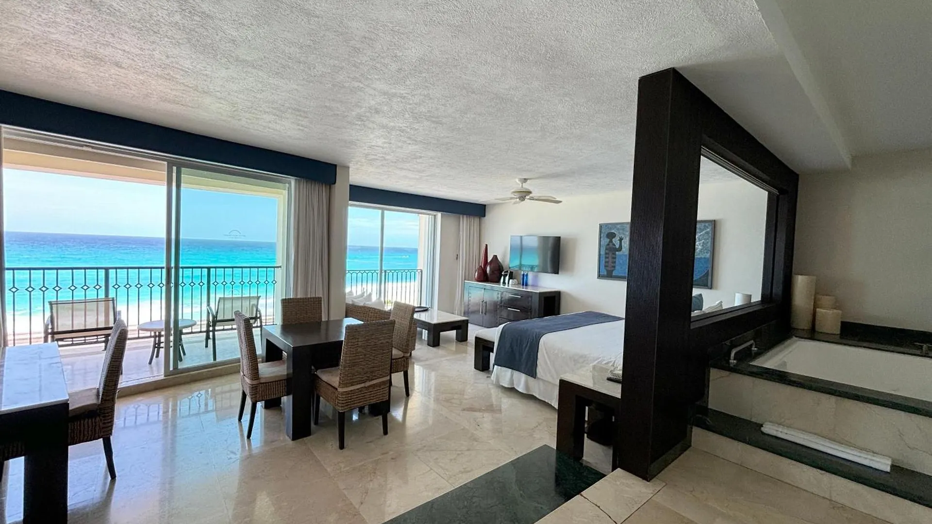 Üdülőközpont Grand Park Royal Cancun Hotel