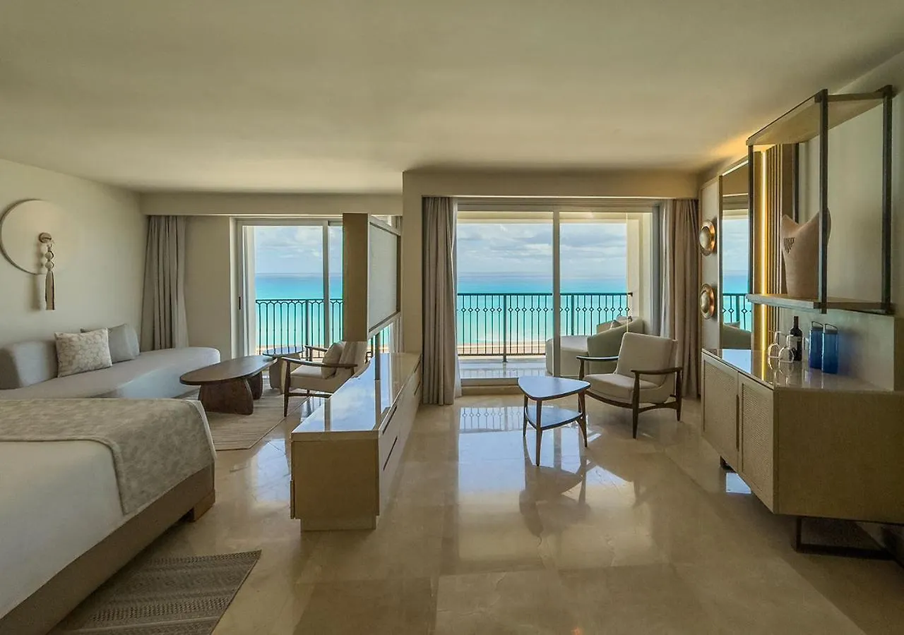 Resort Grand Park Royal Cancun (Adults Only)