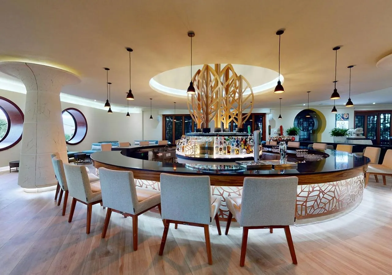Resort Grand Park Royal Cancun (Adults Only)
