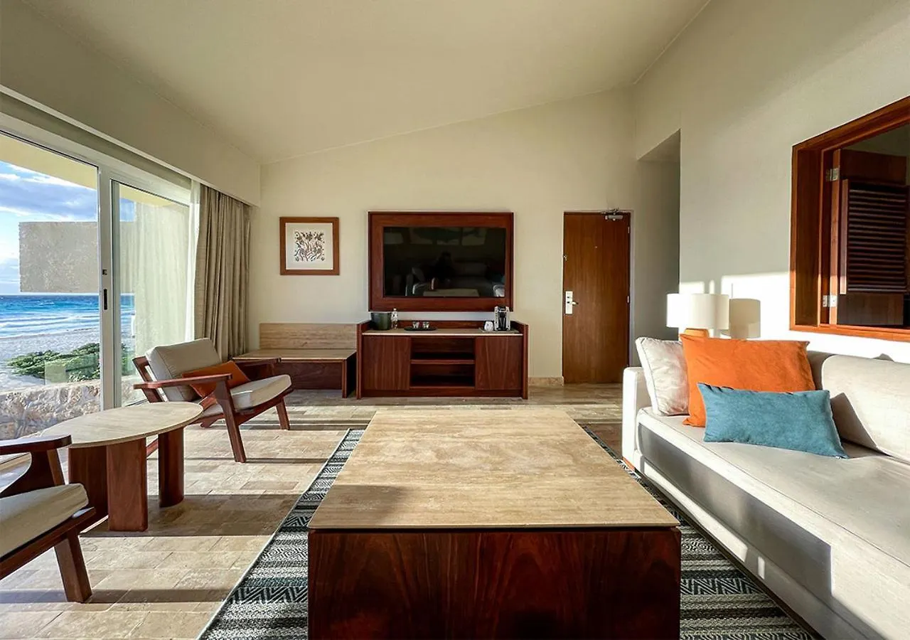 Resort Grand Park Royal Cancun (Adults Only)