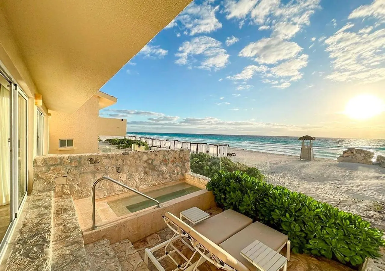 Grand Park Royal Cancun (Adults Only) Semesteranläggning (resort)
